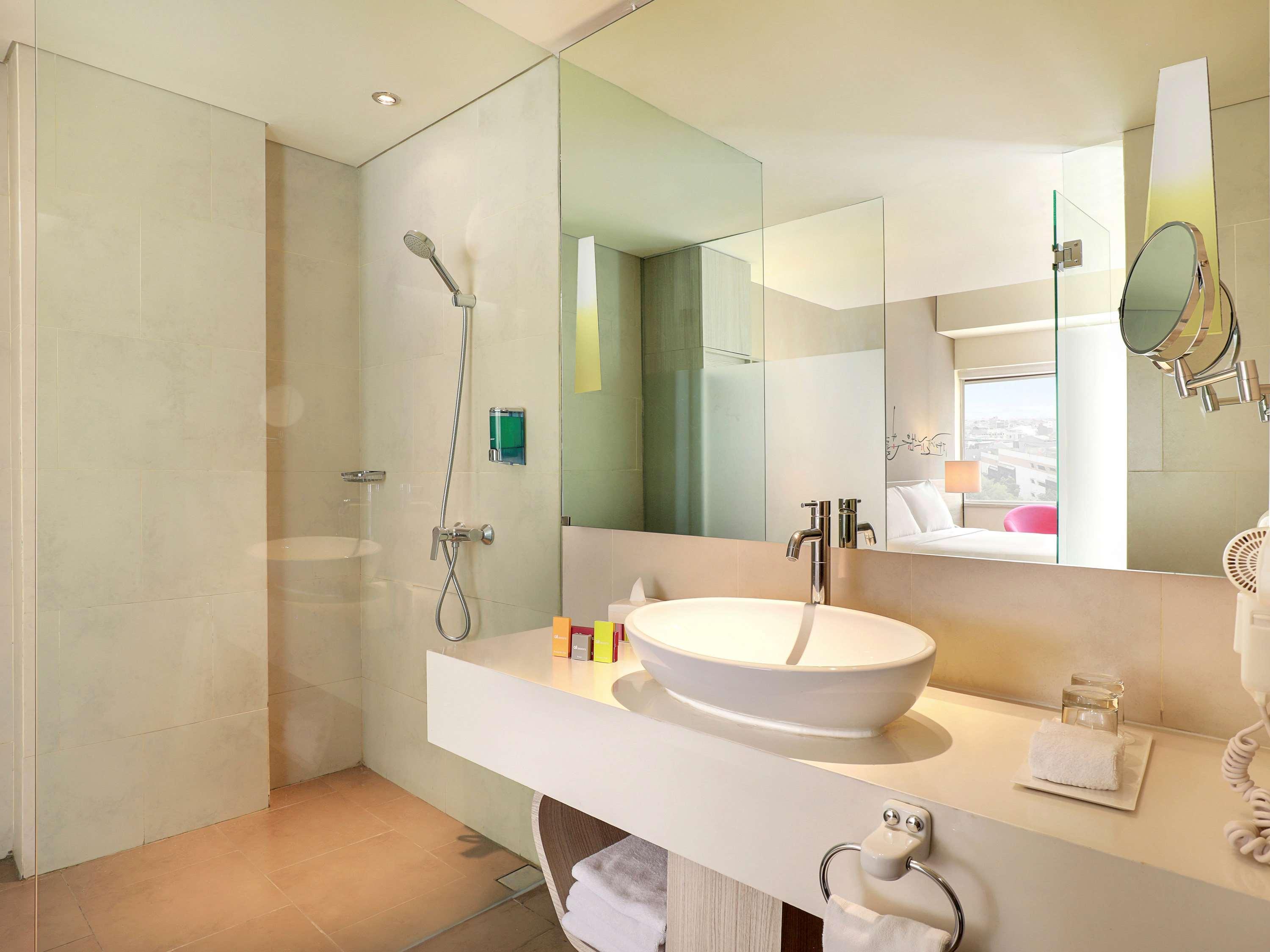 Ibis Styles Gajah Mada Jakarta