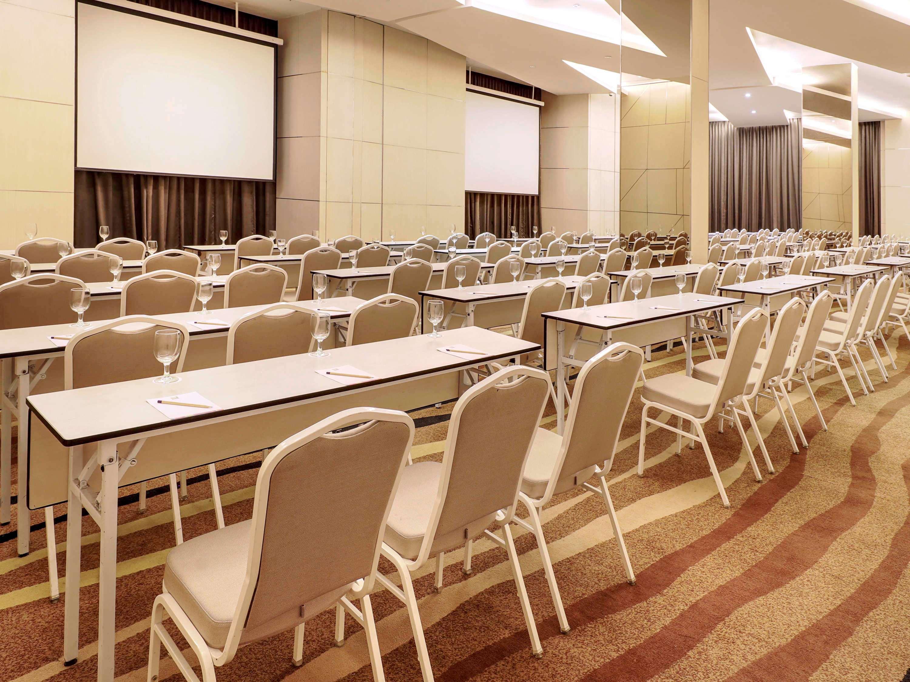 Ibis Styles Gajah Mada 3* Jakarta